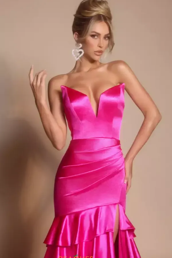 XO021^Portia and Scarlett Sale