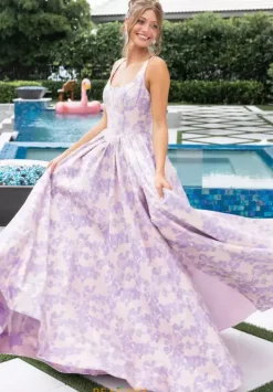 XO185^Portia and Scarlett Online