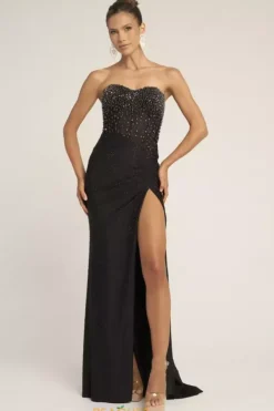 XO012^Portia and Scarlett