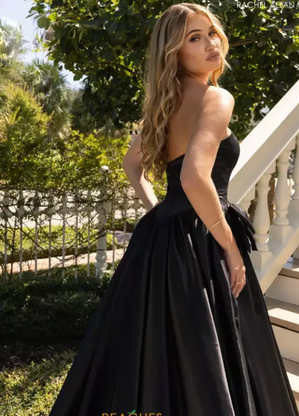 71035^Rachel Allan Hot