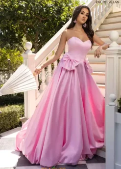 71035^Rachel Allan Hot