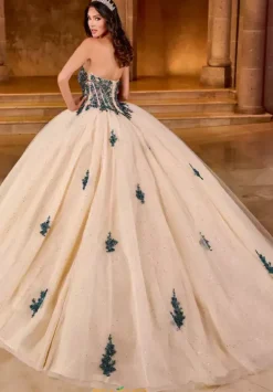 RQ1152^Rachel Allan Quince