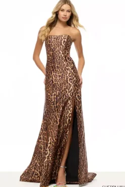 57774^Sherri Hill Hot