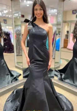 55380^Sherri Hill Sale