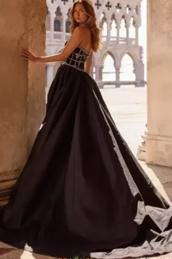 57496^Sherri Hill Discount