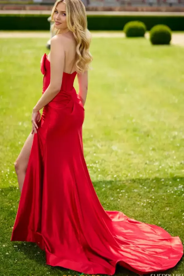 56957^Sherri Hill