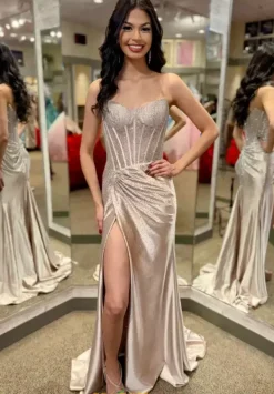 56620^Sherri Hill New