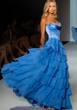 56911^Sherri Hill Clearance