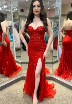 56253^Sherri Hill New