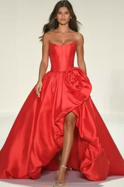 57778^Sherri Hill Hot