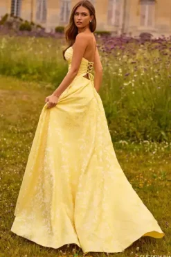 57710^Sherri Hill New