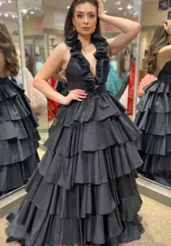 56013^Sherri Hill New