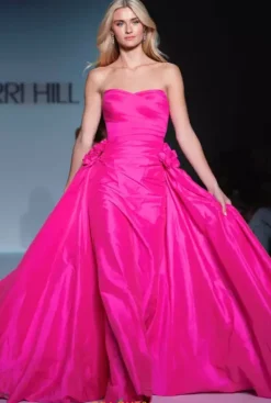 57240^Sherri Hill New