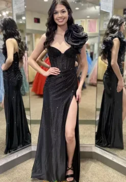 56855^Sherri Hill Clearance