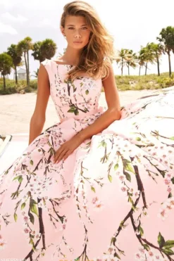 54380^Sherri Hill Hot