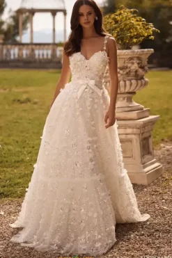 57070^Sherri Hill Outlet