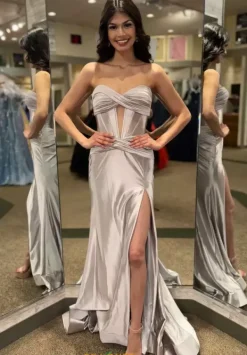 56161^Sherri Hill Best