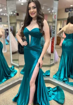 56161^Sherri Hill Best