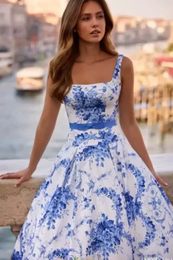 57482^Sherri Hill Clearance