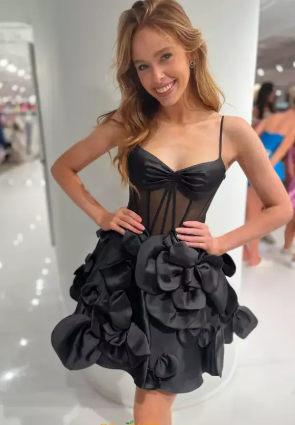 Short 56528^Sherri Hill