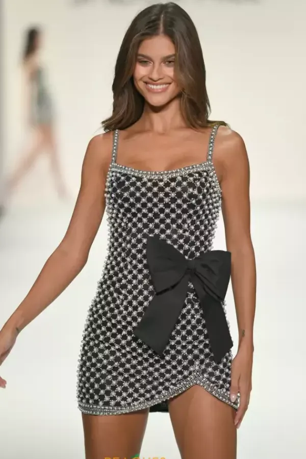 Short 57260^Sherri Hill Hot