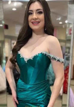 Short 56542^Sherri Hill Online