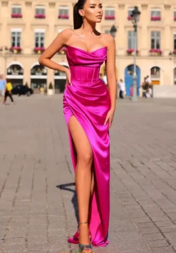 53021^Tarik Ediz Discount