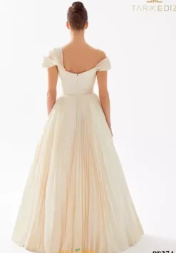 98274^Tarik Ediz Sale