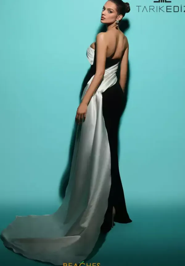 98403^Tarik Ediz Sale