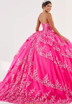 56497^Tiffany Quinceanera Hot