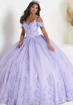 56449^Tiffany Quinceanera Hot