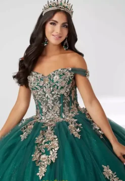 56461^Tiffany Quinceanera Hot