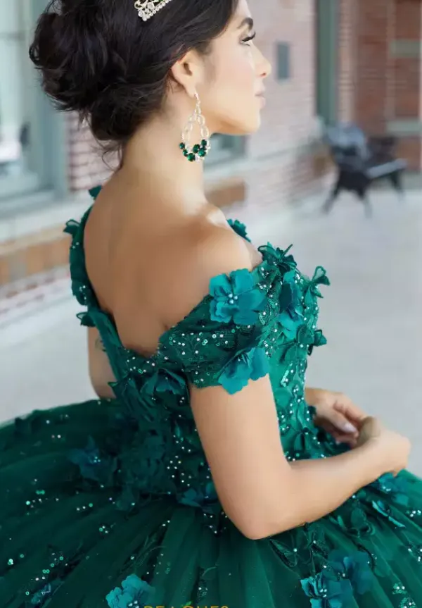 26046^Tiffany Quinceanera Best