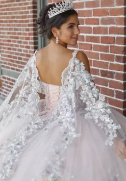 26043^Tiffany Quinceanera Online