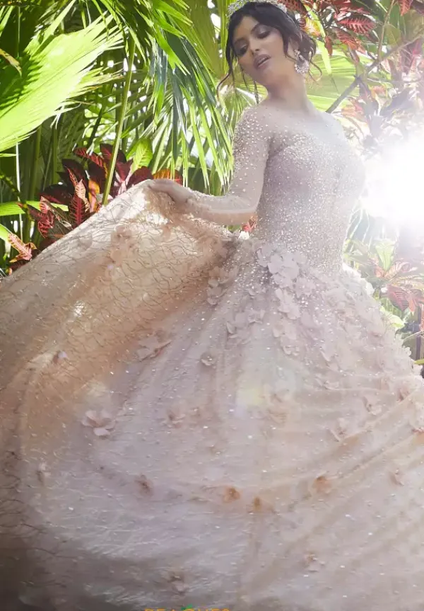 Quinceanera 89297^Vizcaya Hot