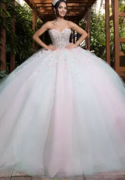 Quinceanera 4080001^Vizcaya New
